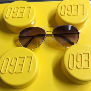 Aviator shades NWT